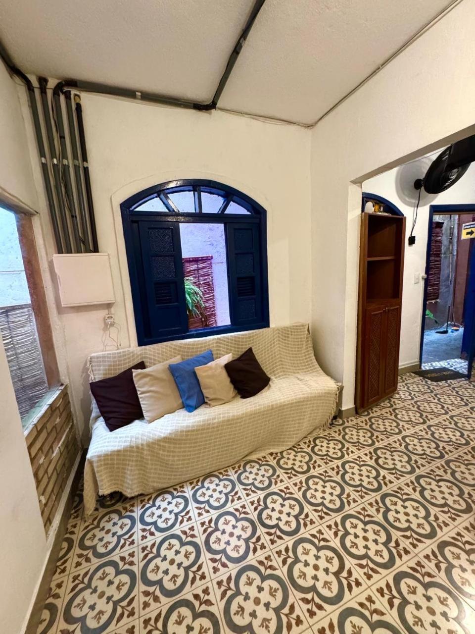 Capsule hotel Pinheiros & Food